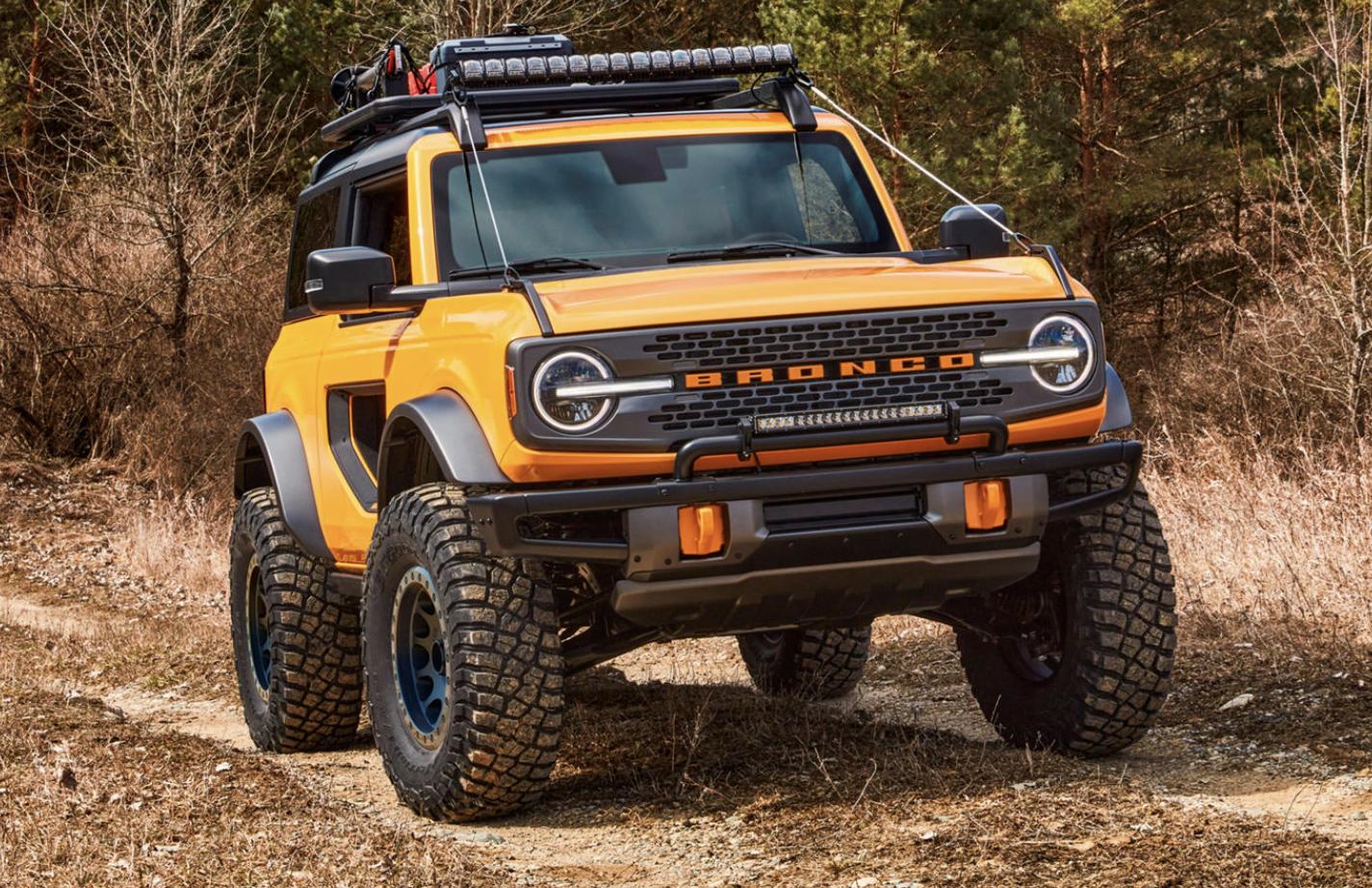 Ford Bronco Bumper mounted multifunction led lightbar CD4D7BCE-52AA-460D-B51F-93AEE2C96AA7