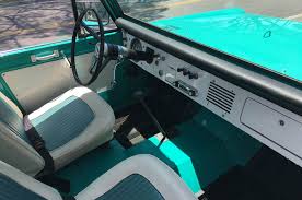 Ford Bronco This is not a cup holder! 1614605019640