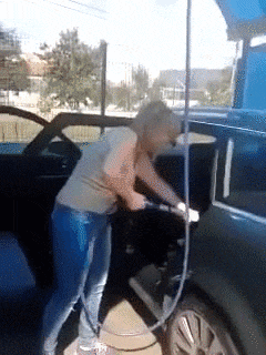 Ford Bronco Cleaning your Bronco... inside out 2tnskr5x2cnx64k7nnjk4octtp51zlacibz7y1c2&rid=giphy