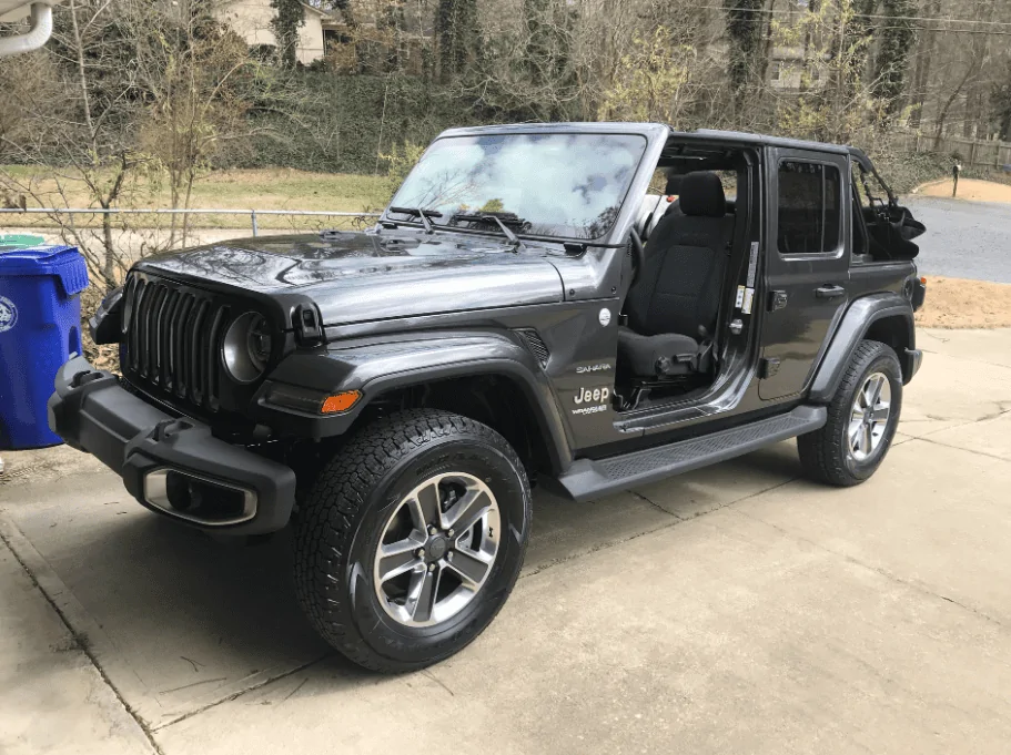 Ford Bronco Doors Off: A Sticky Situation 1614803360024