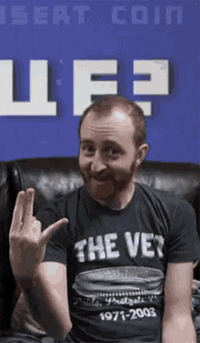 tenor-9.gif