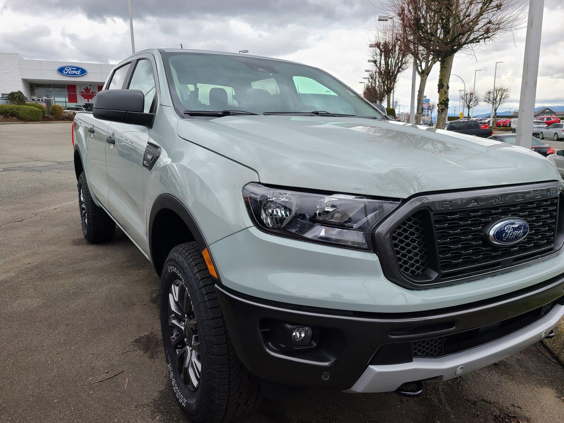 Ford Bronco Cactus Gray Ranger in full sunshine 20210305_151550