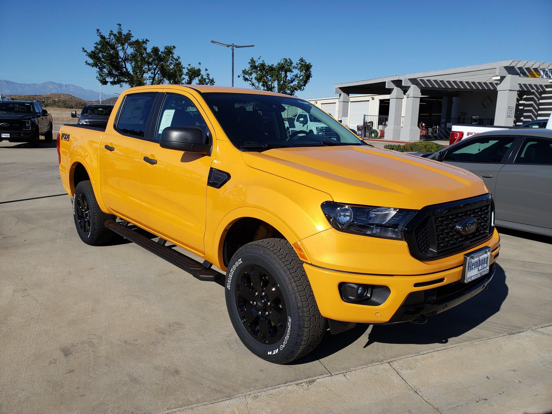 Ford Bronco Cactus grey /Cyber orange 20210306_150611