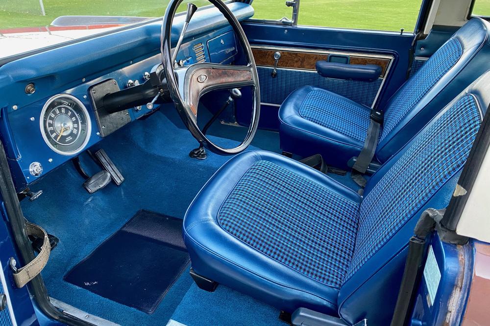 Ford Bronco My Perfect Bronco... 239033_Interior_Web