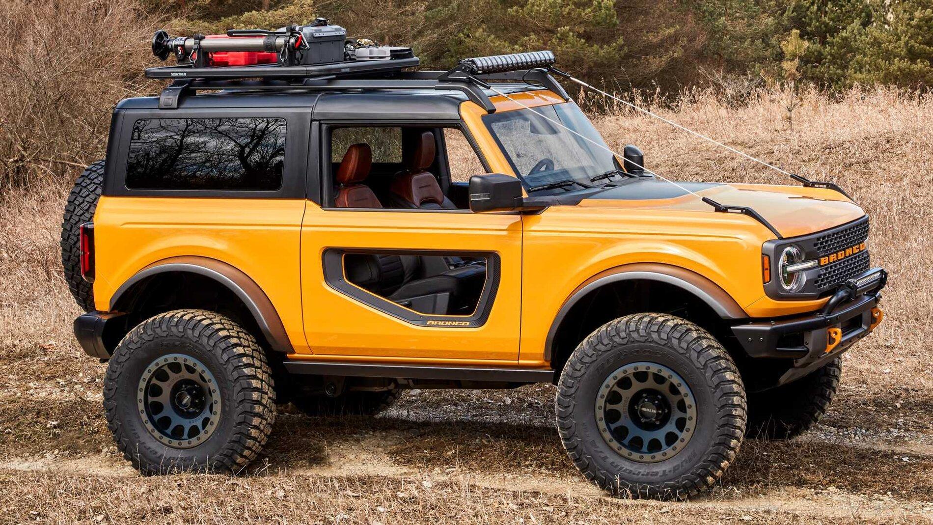 Ford Bronco Brush Guard design changed to avoid blocking Bronco grille letters 2021-ford-bronco-photos