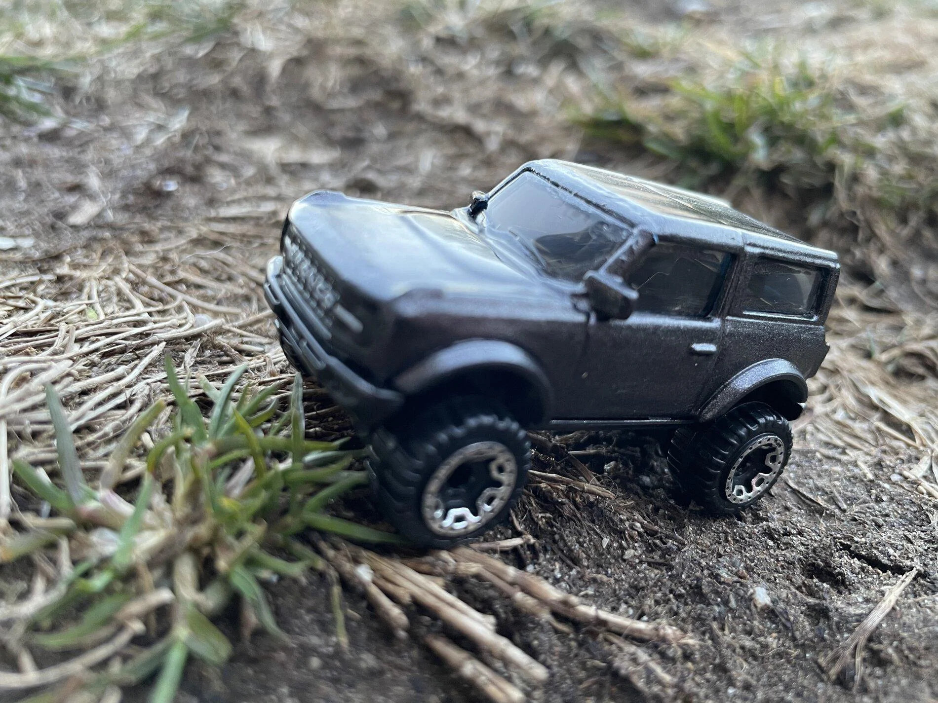 Ford Bronco Let's see those modded Hot Wheels 0C453880-CEA6-4020-B3CD-7A89424F4AC3
