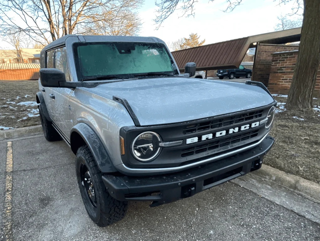 Ford Bronco Ultimate Black Diamond Non-Sasquatch pics thread 1615496150157