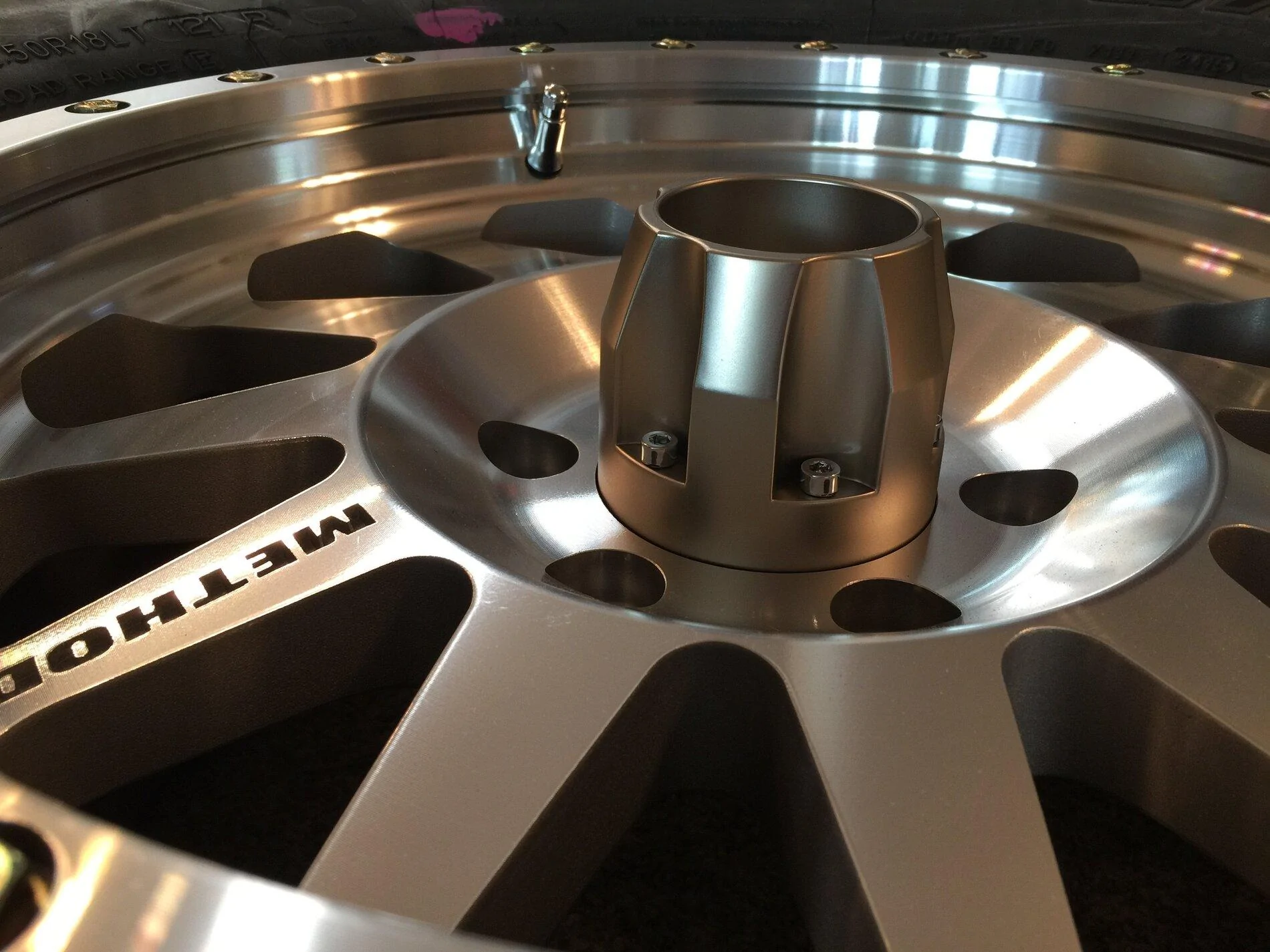 Ford Bronco Center caps from other wheels? 3629187F-5B80-4786-9EF4-5FFA0867245B