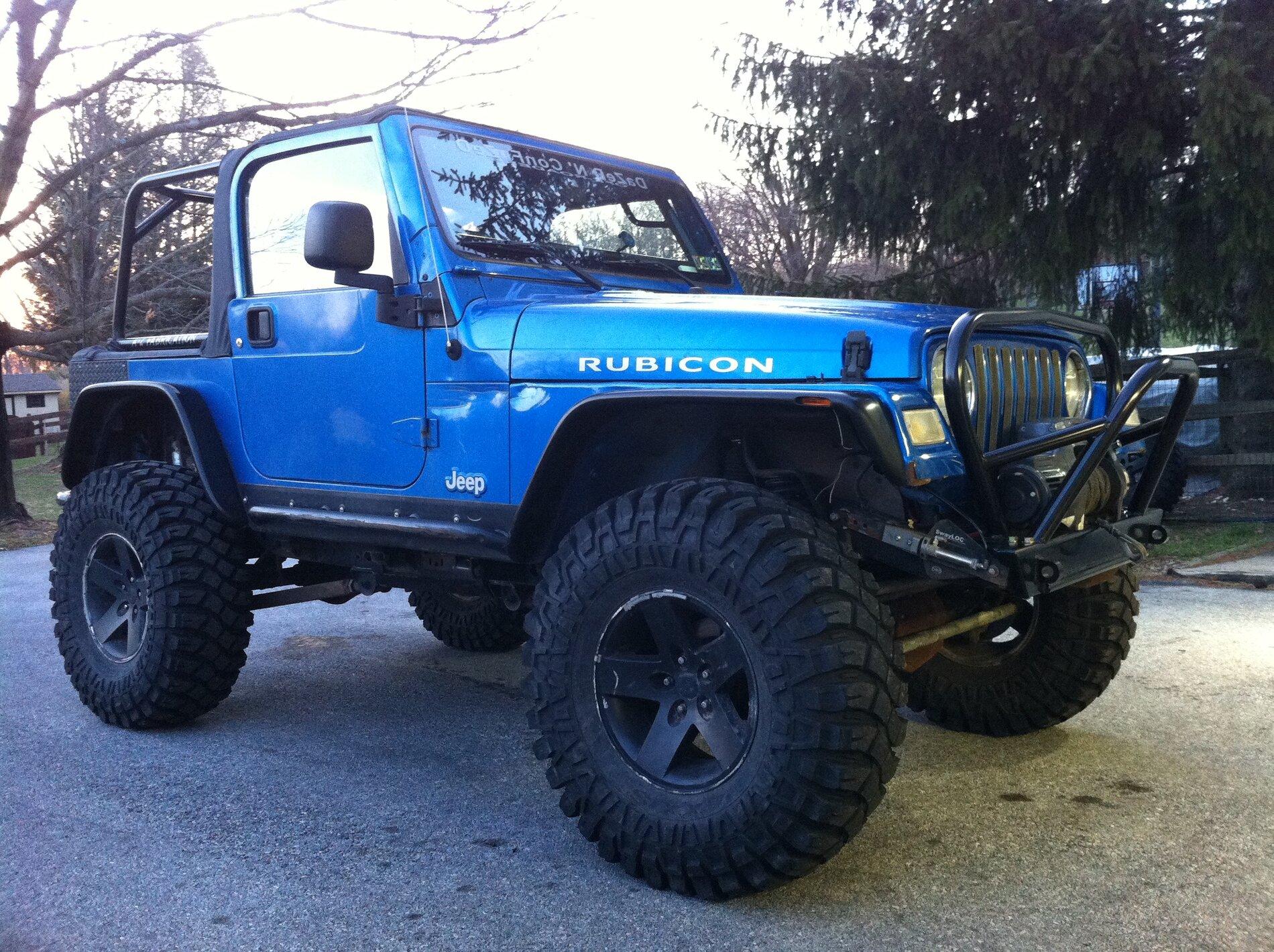 Ford Bronco Anyone else daily driving a Sasquatch Bronco: POLL img_0127-
