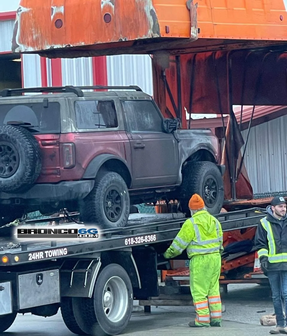 2021 Ford Bronco fire burned carrier transport 1.jpg
