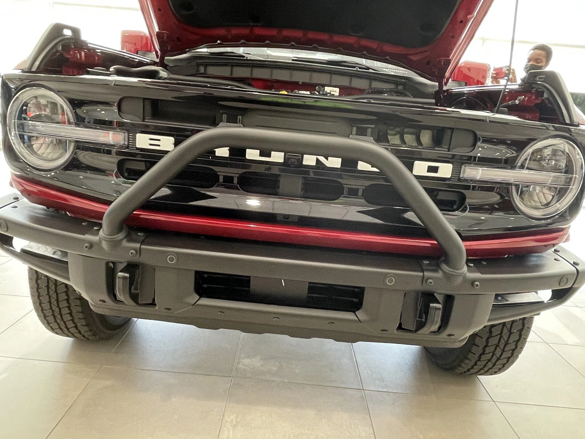 Ford Bronco Rapid red OBX 4 dr 9E153BED-A721-437F-B766-2672C8124B4A