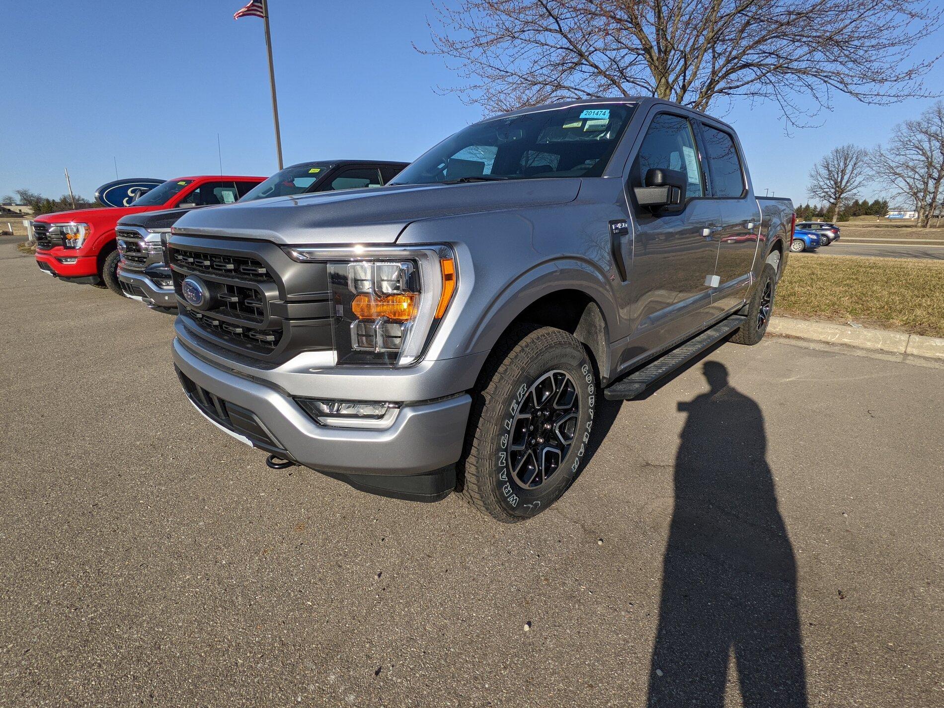 Ford Bronco Iconic Silver Paint Thread PXL_20210319_214849468