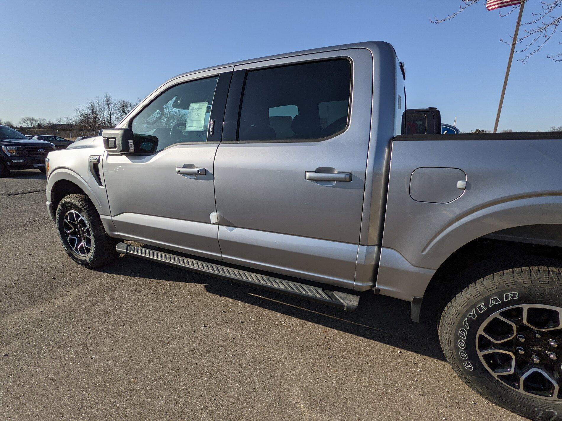 Ford Bronco Iconic Silver Paint Thread PXL_20210319_214900182