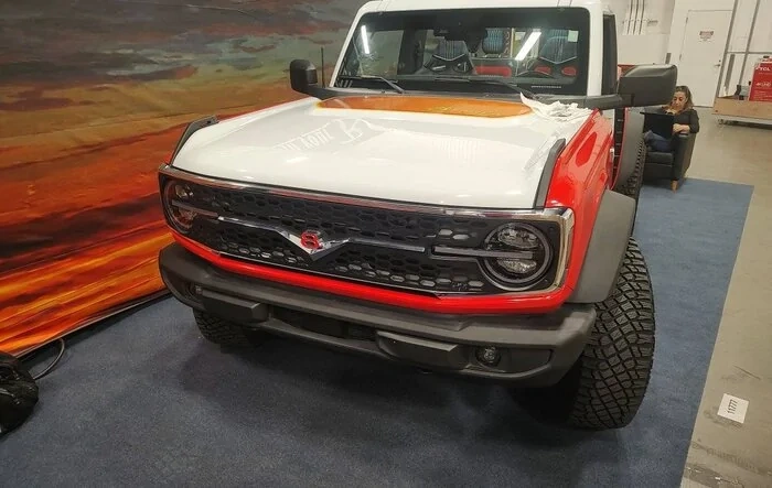 Coyote V8 Bronco 6G at SEMA