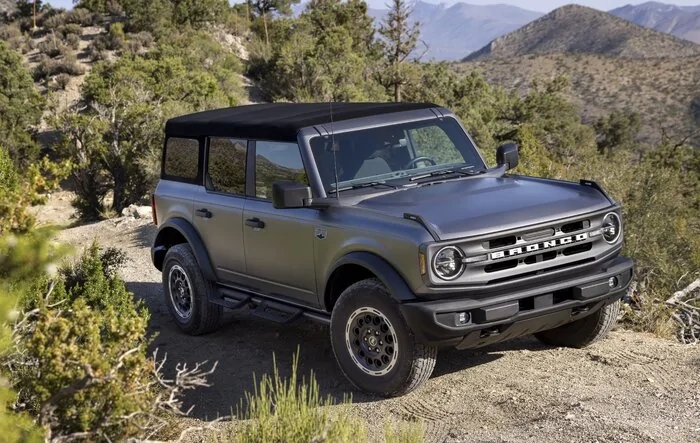 2025 Bronco Announced: New Standard Equipment, 12" Gauge Cluster, Rear Air Vents on 4-Door, Sound Insulation, Factory Matte Clear Film