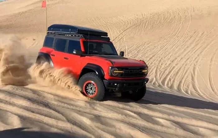 Glamis - Huge Dune Roosting with the SxSs and Sand Cars