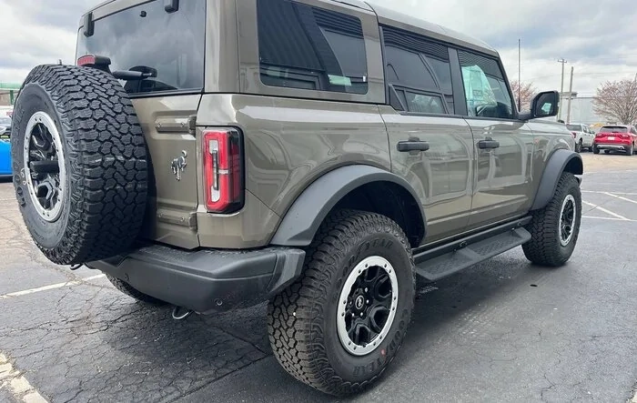 MARSH GRAY Bronco Club