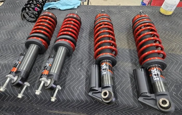 HOSS 3.0 + Eibachs - Springs Powdercoated Fox Orange
