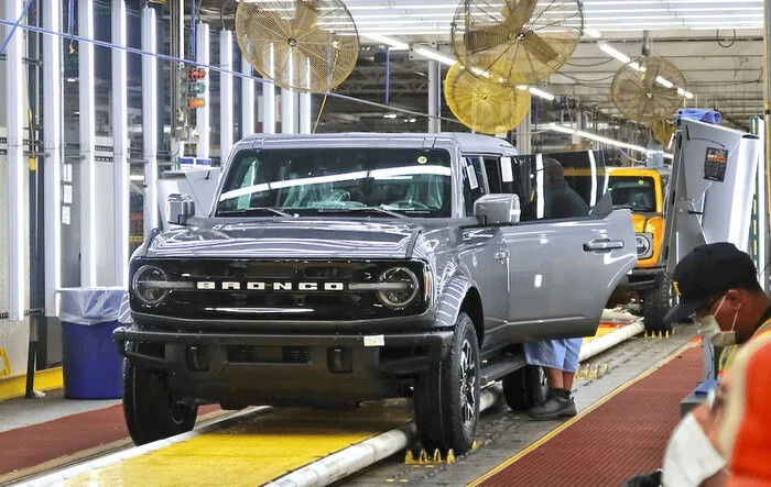 Ford to reduce Bronco production [ADMIN WARNING: NO POLITICS]
