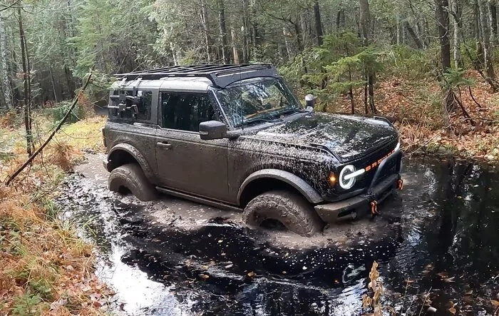 How deep (water crossing) can the Bronco go?  My latest adventure 🎥