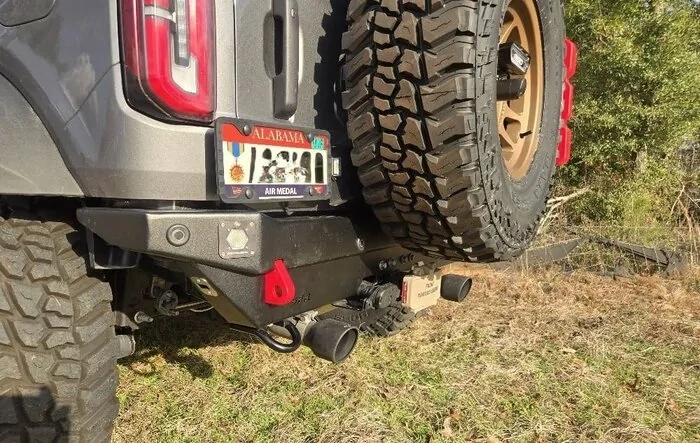 Stinky Fab Racing Sledgehammer Rear Bumper installed