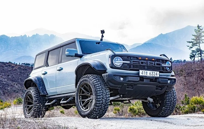 [Build Thread] Korea’s Wildest OBX on 37s | Dual Vossen Wheels, Raptor Widebody