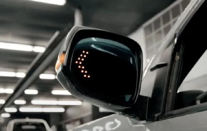 SUMA Mirrors with TURN SIGNAL - interested?