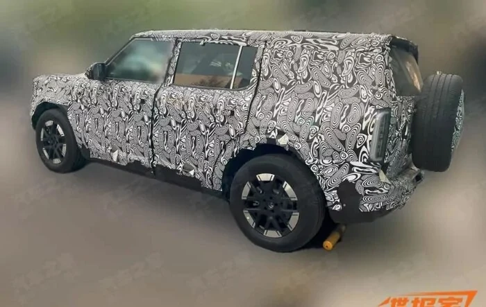 All-new Bronco model / variant spied in China