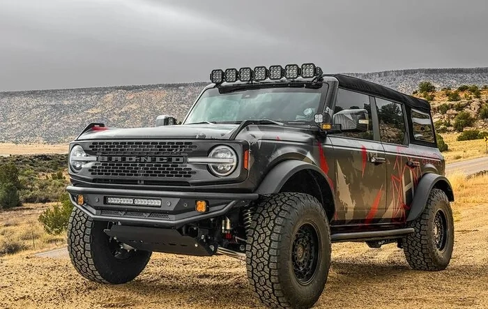 The Hotshot Offroad Bronco Build Blog