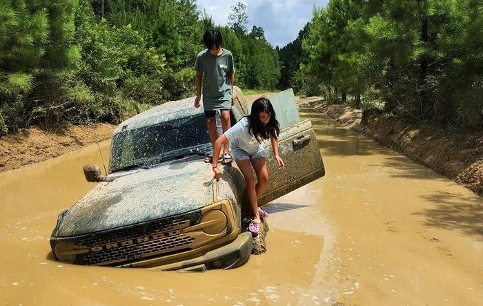 Mudding + improper engin oilnusage.