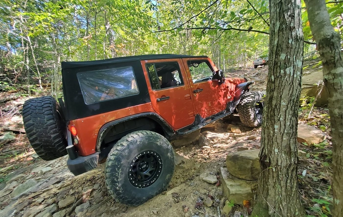 Foster Falls, Coalmont OHV TN trip report, my 3z Baja Mickey Thompson MTs and broken axle woes.