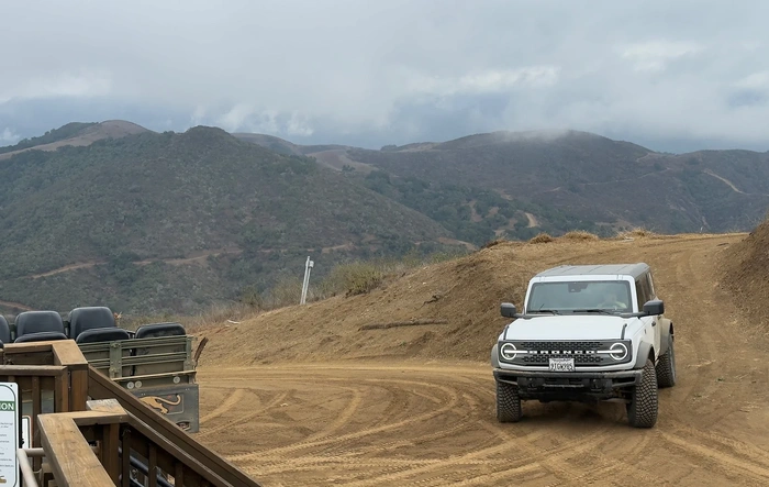 Highline Adventures: Cool Bronco offroading site / tour experience in California