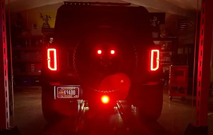 Rear lighting upgrade, AUX lights and proper rear fog lights using OEM switch