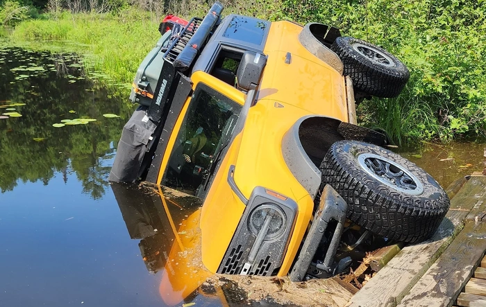 Show us your dirtiest post-trail battle scars! | Wolfbox 6th Anniversary #BornForMud