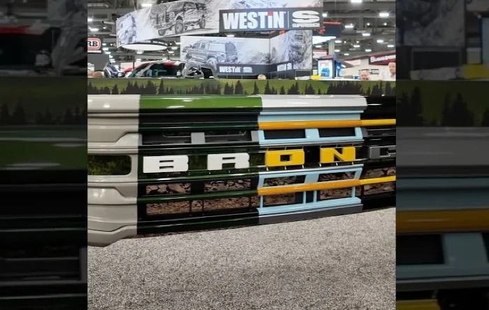 Bronco Modular Grille Kit (paintable 3 piece grill) from Ford Performance is coming next year