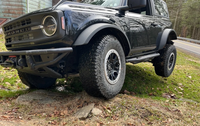 Three Wheel Thursday pics/videos. Open to any Bronco.