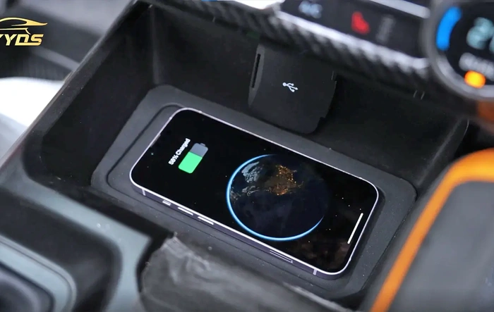 PTYYDS Wireless Charger Pad with Built-in Dual Silent Fans