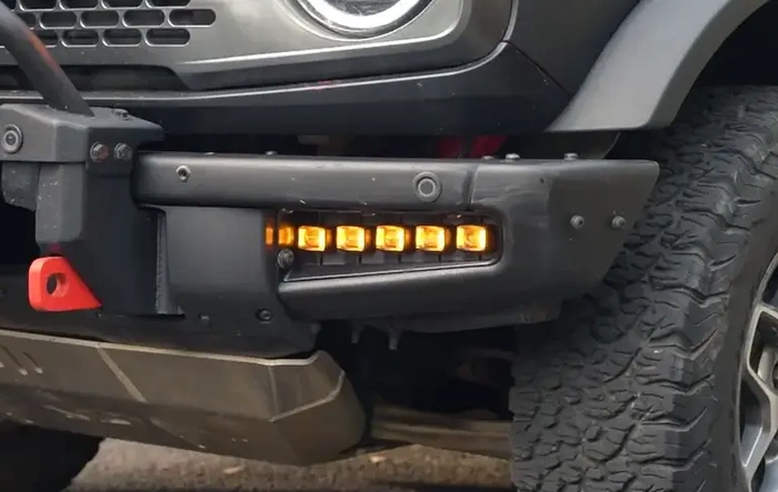 PTYYDS Dual-Color Fog Lights: Rugged Style & Enhanced Visibility