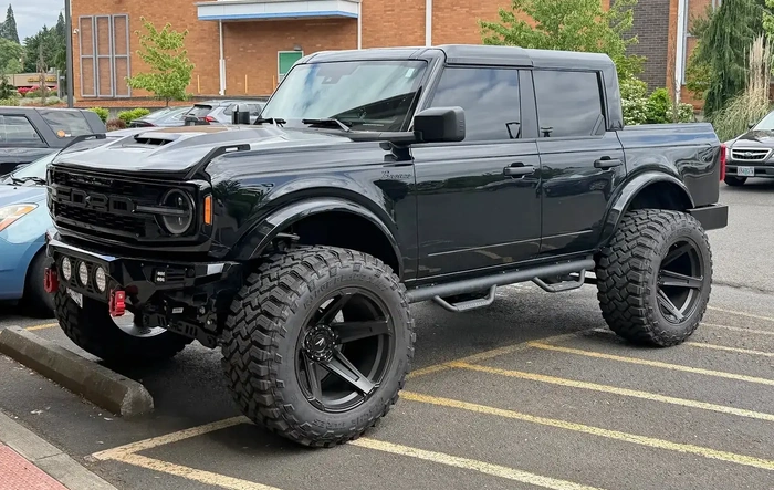 6G Bronco Pickup Conversion? Check this out! [2025 Ford Bronco Stallion Pick Up Gloss Black by SoFlo Customs]