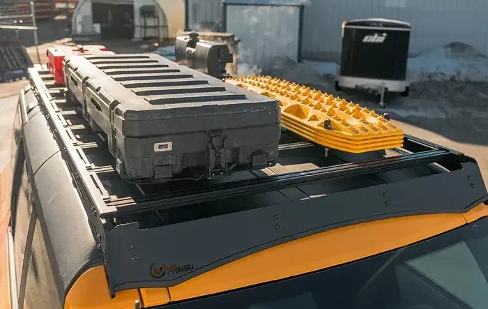 Prinsu Pro roof rack on the 2021+ Bronco