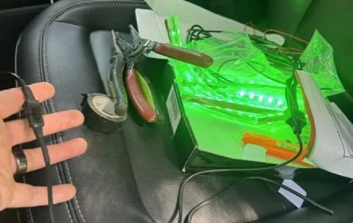 Aftermarket Footwell LEDs that work with Dome Light Control
