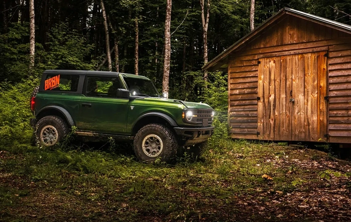 Our 2022 BRBN 2-Door Sas MT
