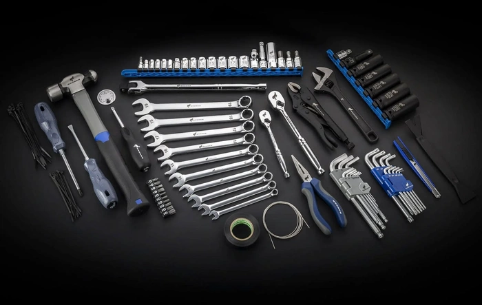 Which tools should you always carry? Post links