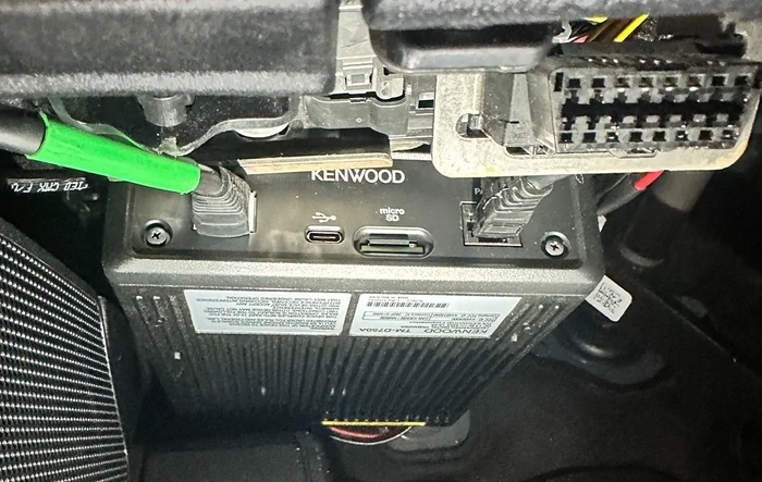 Under dash ham radio mount