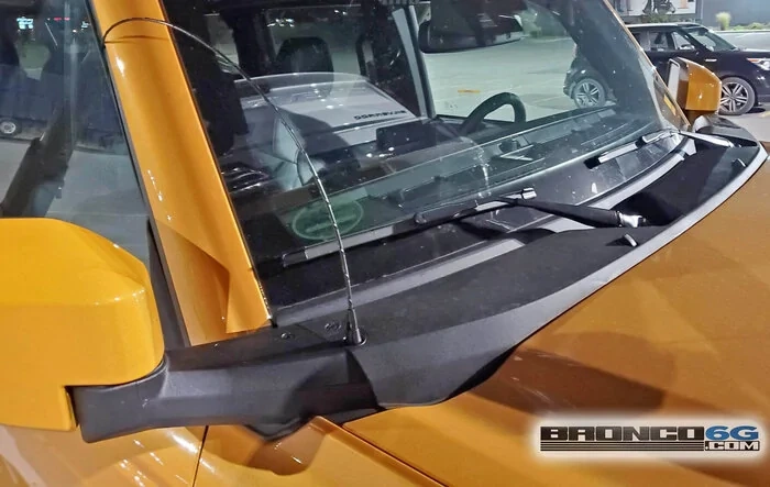 The Bronco still uses a whip antenna because AM/FM radio