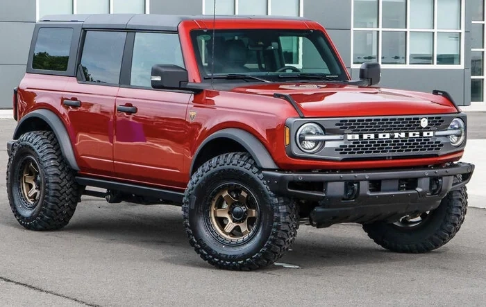 37s fit on a stock BADLANDS! But can't offroad 🤦🏻‍♂️