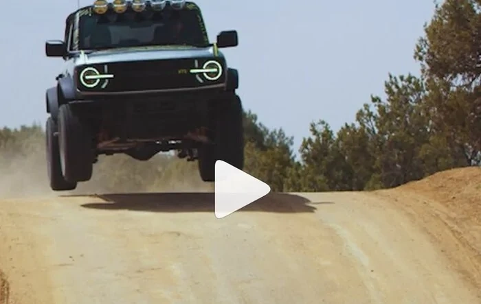 🎥: Check out this landing of the RTR Bronco! 😳