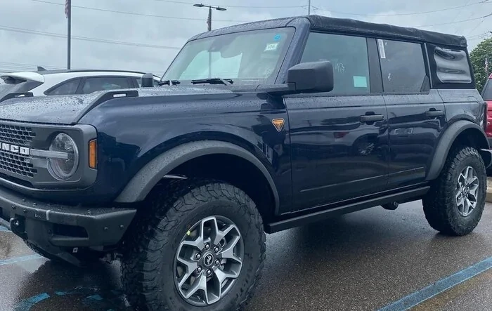 Antimatter Blue 2.3L Badlands 4-Door Manual Delivered!