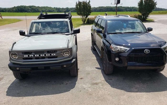 2021 Bronco vs 4Runner Pics / Extended MPG in real-world / O.A.S