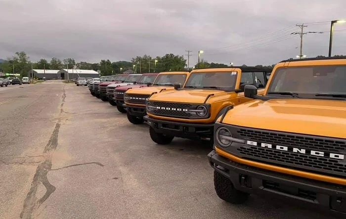 Northeast Bronco Off-Roadeo To Be in New Hampshire (Seen in Dealership Lot)